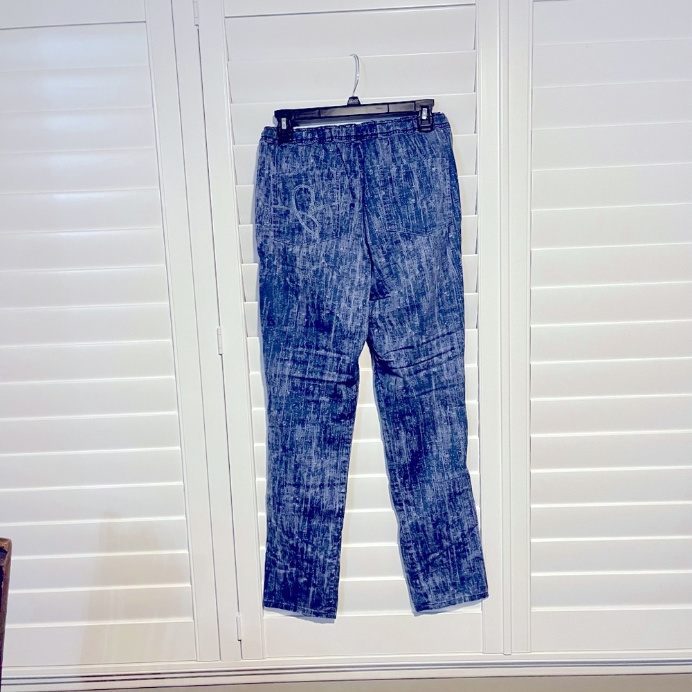 Jaanuu scrub pants